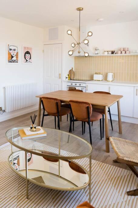Boutique Central Margate Apt. - Edge Of Old Town! מראה חיצוני תמונה
