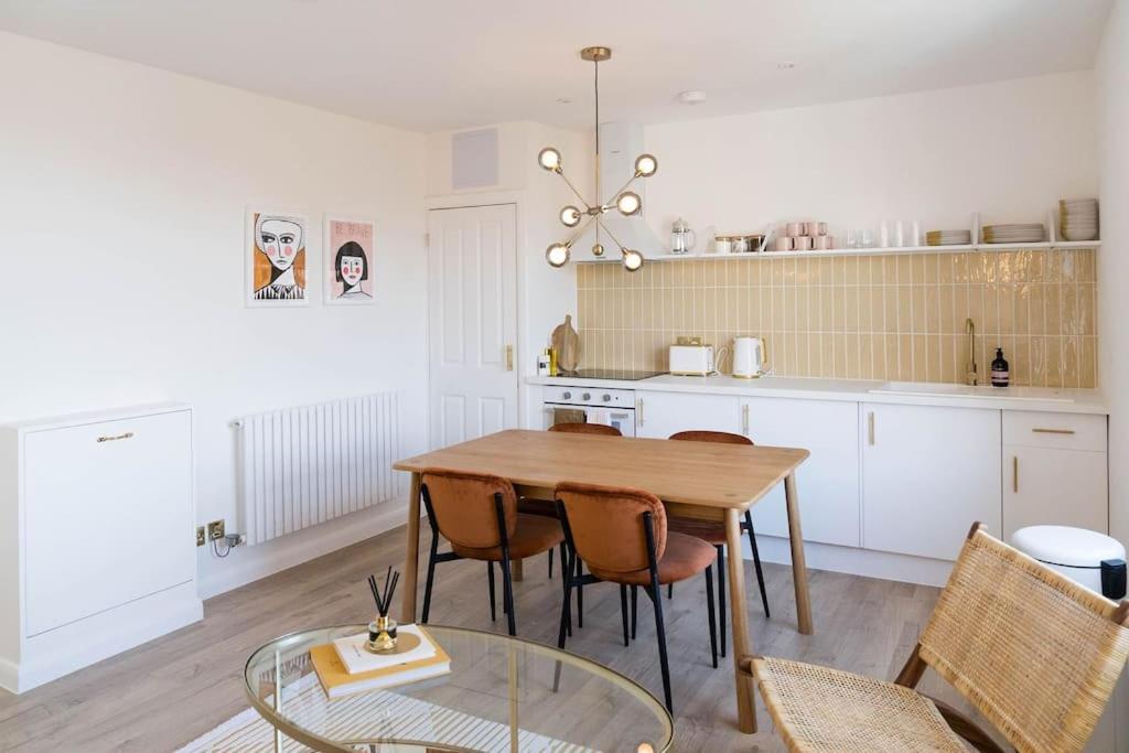 Boutique Central Margate Apt. - Edge Of Old Town! מראה חיצוני תמונה